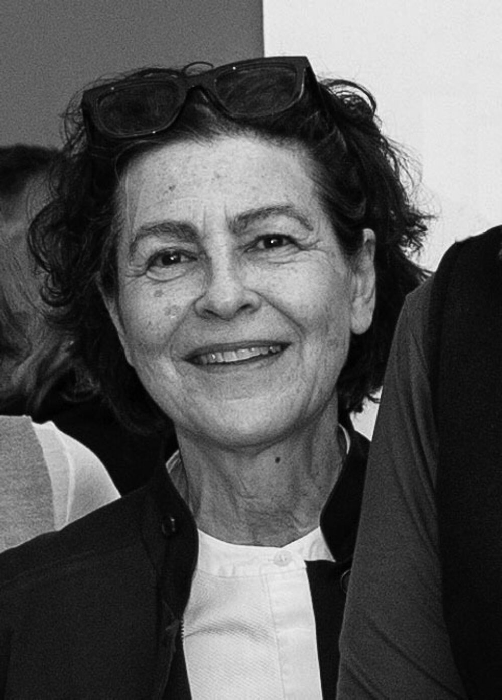 Caz Hildebrand bw